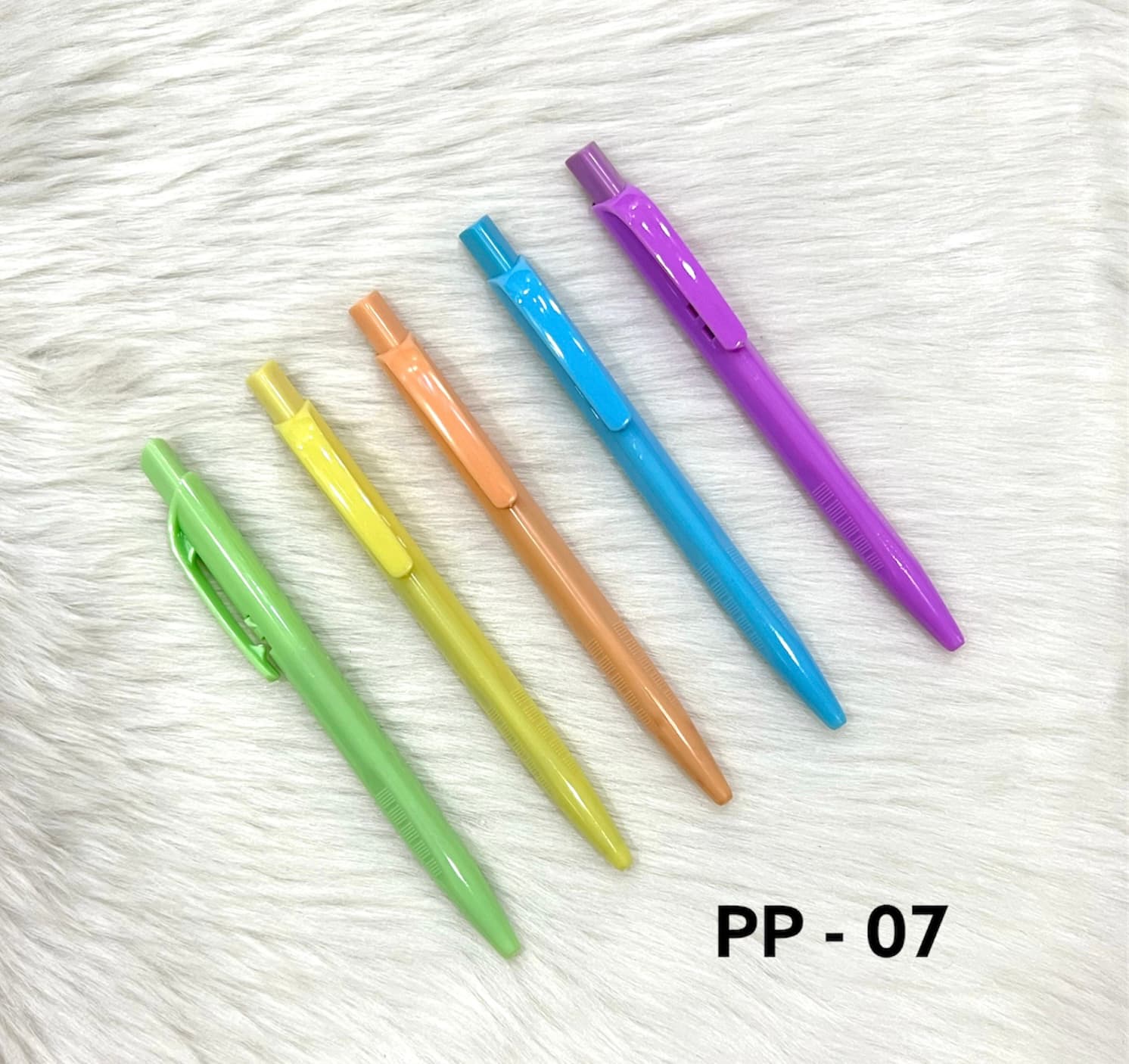 Plastic Pen PP 07